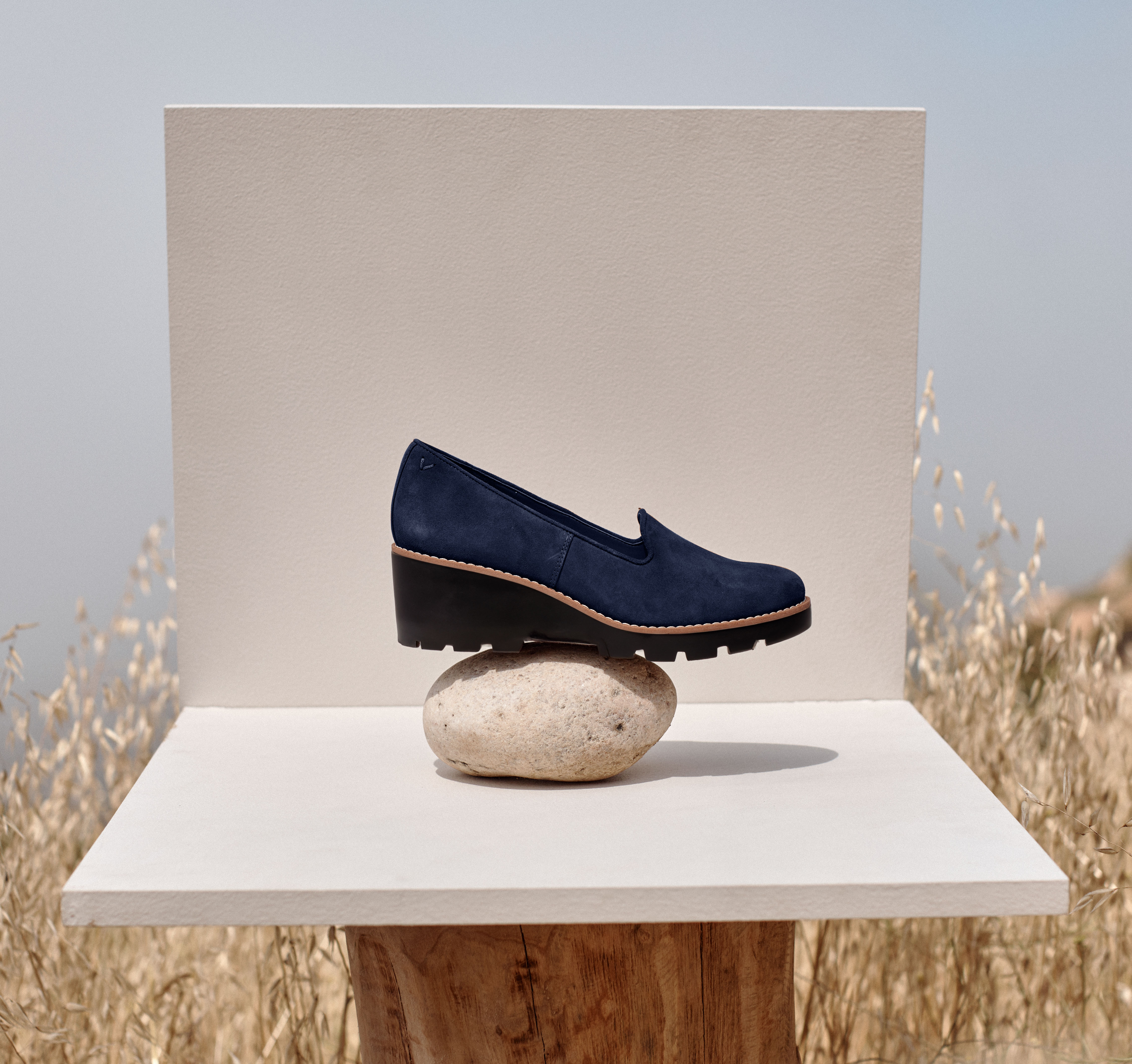 Vionic shoes new arrivals corporate office